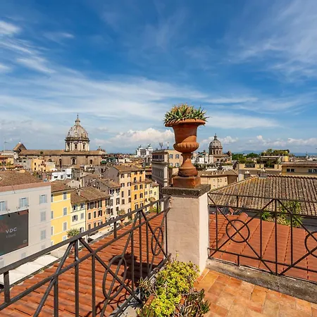 Apartment Iflat Campo De' Fiori Panoramic Penthouse Rome